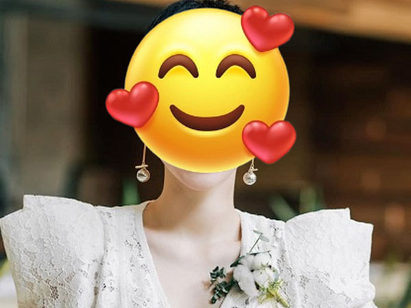 Ca sĩ Việt lấy chồng đại gia rồi bỏ luôn showbiz: Nuôi dạy hai con trai cực phẩm, cứ xuất hiện là gây bão