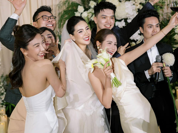 Nữ diễn viên nổi tiếng bắt được hoa cưới của Mai Ngọc, Vbiz sắp có tin vui tiếp theo?