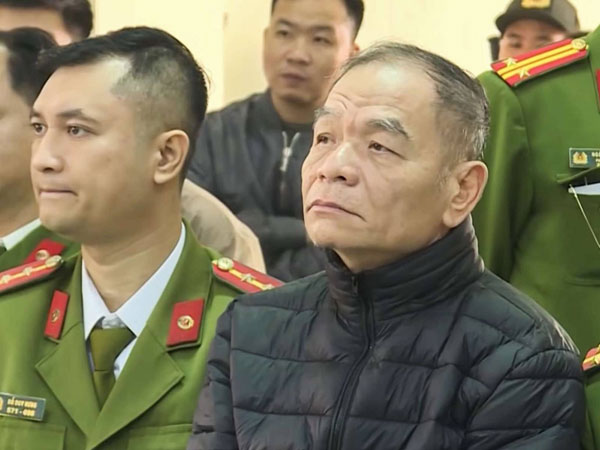 Ông Lê Thanh Vân đề nghị toà triệu tập nguyên Bí thư Quảng Ninh Nguyễn Xuân Ký
