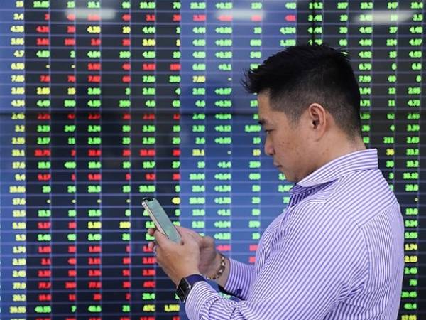 Thanh khoản èo uột, vẫn có 2 triệu tài khoản chứng khoán mở mới năm 2024 - cao thứ nhì trong lịch sử