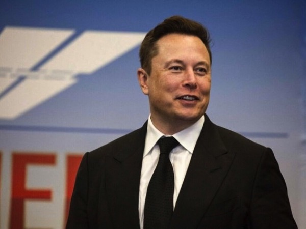 Chủ sở hữu nói gì về việc Elon Musk muốn mua CLB Liverpool?