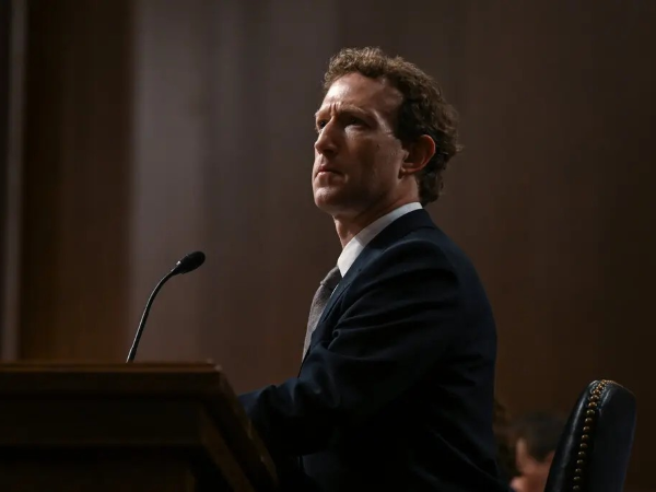 Mark Zuckerberg có thể gián tiếp khiến nhiều nhà báo thất nghiệp