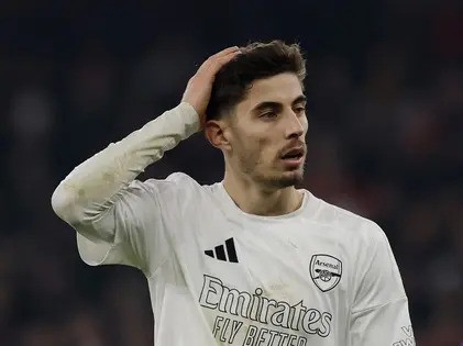 Vợ con Kai Havertz bị dọa giết sau trận thua MU