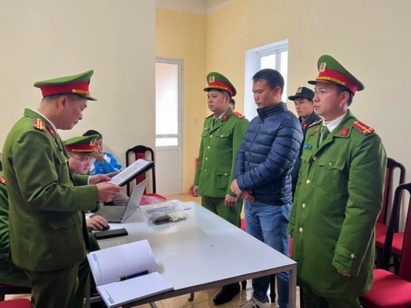 Khởi tố Chủ tịch HĐQT Công ty Cổ phần phân phối Top One