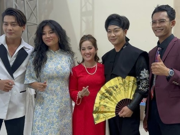 Nam ca sĩ nhặt được nhẫn vàng rồi lấy luôn: 'Tôi tham lam như vậy vì khó khăn quá'