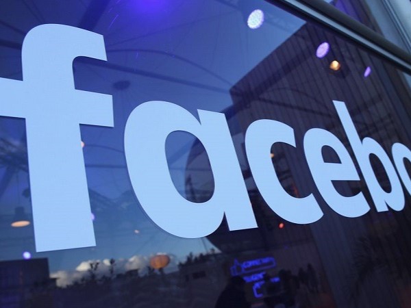Vì sao tài khoản Facebook của nhiều người bất ngờ 'bay màu'?