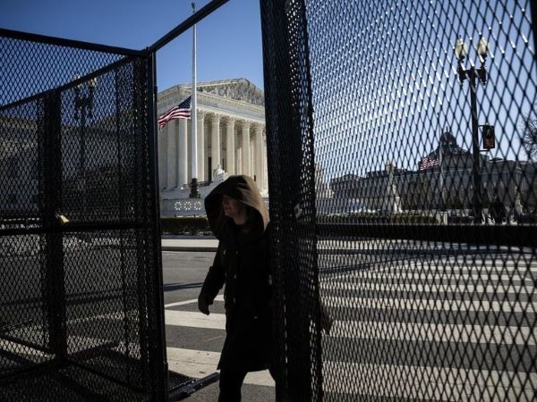 Ông Donald Trump nhậm chức: Mỹ bố phòng dày đặc, Trung Quốc làm điều chưa từng có