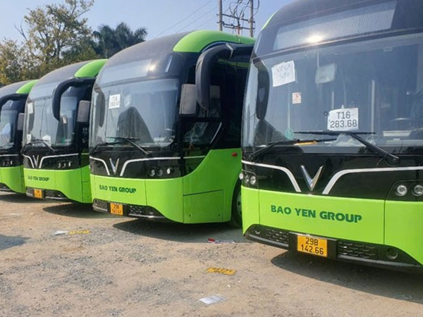 3 tuyến buýt điện đầu tiên thay thế xe chạy dầu tại Hà Nội lăn bánh từ sáng nay