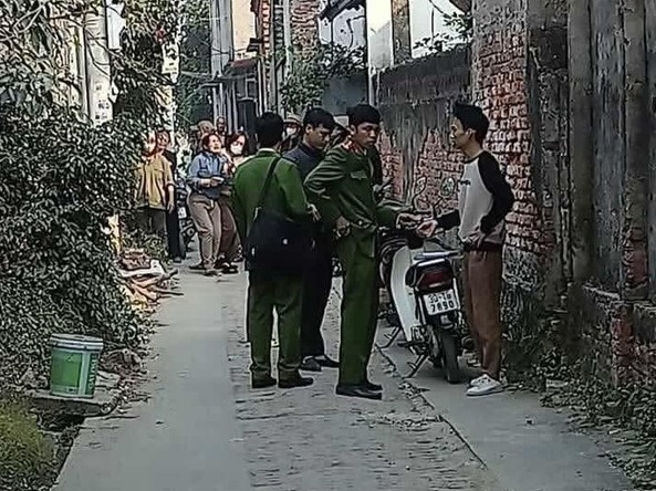 Vụ 4 người tử vong bất thường ở Hà Nội: Công an lấy lời khai của các hộ gia đình xung quanh