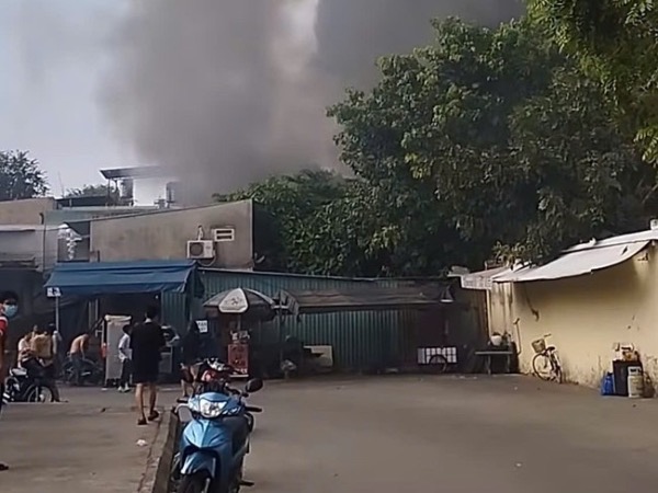 Cháy lớn ở quận Bình Tân, TP HCM