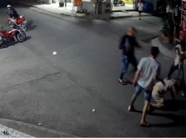 Truy xét nhóm thanh niên rượt đánh dã man người đàn ông trong đêm