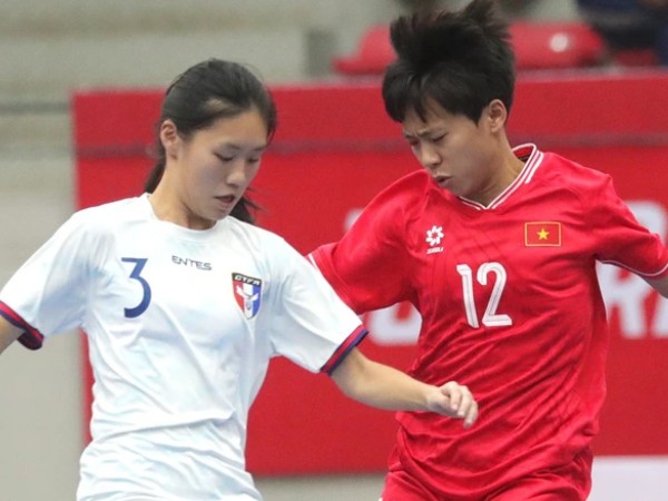 Futsal nữ Việt Nam bất bại và ngôi đầu vòng loại châu Á