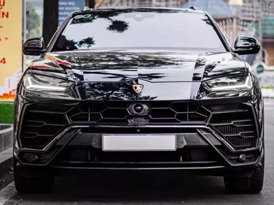 Tận thấy siêu SUV Lamborghini Urus chỉ hơn 12 tỷ ở Hà Nội