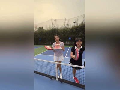 Bắt gặp Mạc Hồng Quân và vợ siêu mẫu tình tứ trên sân pickleball, nàng WAG được tổ chức sinh nhật đặc biệt