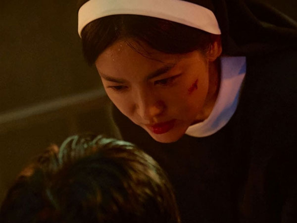 Song Hye Kyo gặp biến căng, phim mới chưa chiếu đã khiến 90 triệu người phẫn nộ