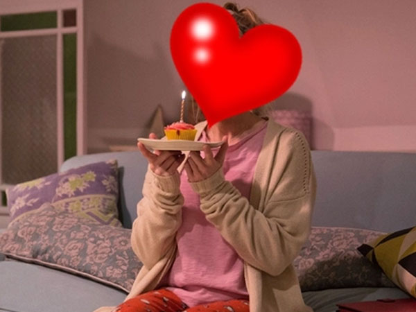 Phim lãng mạn hot nhất Valentine năm nay: Nữ chính nhan sắc thế nào sau 2 thập kỷ gây sốt?