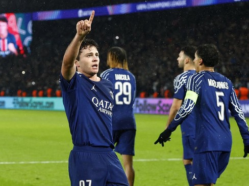 Ngược dòng quật ngã Man City, PSG thăng hoa đấu trường Champions League