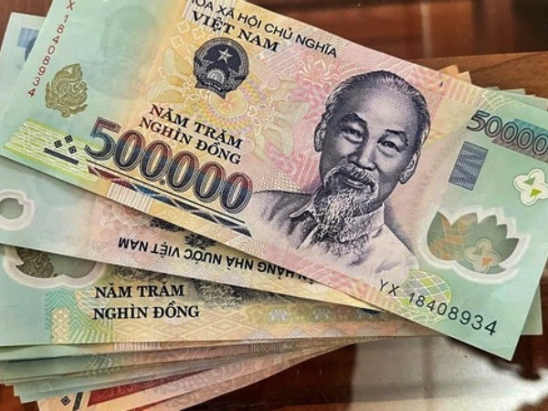 Đánh rơi hết tiền về quê sắm Tết, nam thợ hồ nhận được điều bất ngờ
