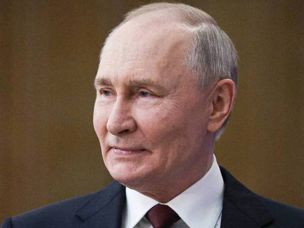 Tổng thống Putin bình luận về các đe dọa của ông Trump