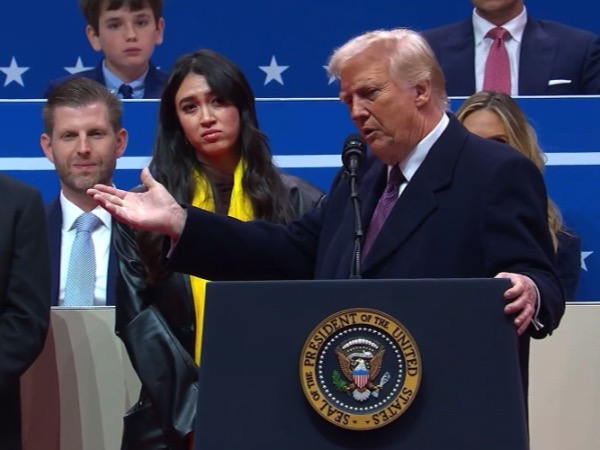 Ông Trump tranh cãi 'nảy lửa' với Thủ tướng Đan Mạch về vấn đề Greenland