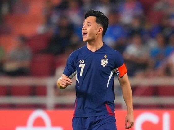 Sau bàn thắng xấu xí trước ĐT Việt Nam, Supachok được fans Nhật Bản tặng bài hát riêng