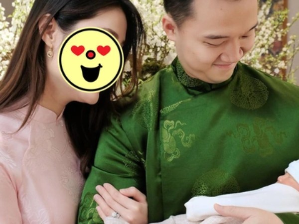 HOT: Đúng mùng 1 Tết, phu nhân hào môn Vbiz và chồng đại gia thông báo đã đón con đầu lòng!