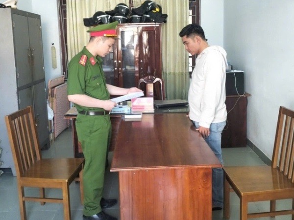 Khởi tố cán bộ xã chiếm đoạt tiền người mắc bệnh hiểm nghèo