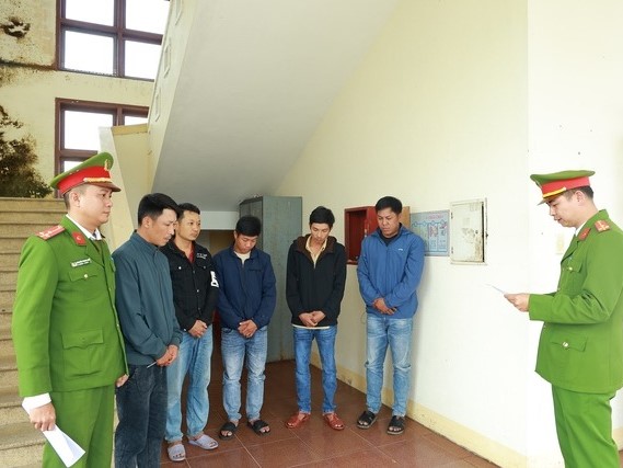 Ngày cận Tết, 6 thanh niên giết trộm 6 con trâu để lấy thịt