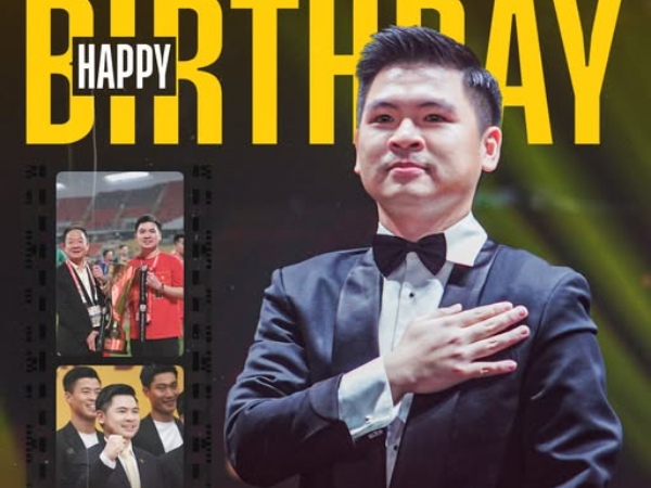 Chủ tịch CLB Hà Nội giàu cỡ nào mà sinh nhật tổ chức ở khách sạn hạng sang, mời 4 ca sĩ tới biểu diễn?
