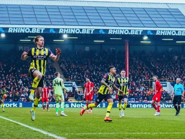 Chật vật thắng Leyton Orient, Man City giành vé vòng 5 FA Cup