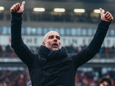 Pep Guardiola thừa nhận 'không lạ khi bị kêu gọi sa thải'