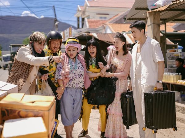 Bộ Tứ Báo Thủ đạt 300 tỷ dù tranh cãi dữ dội, Trấn Thành đăng đàn nói thẳng