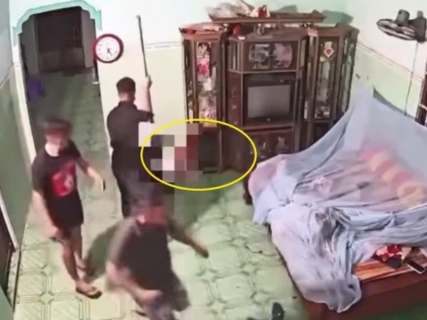 Truy xét nhóm đối tượng xông vào tận giường ngủ chém người nguy kịch