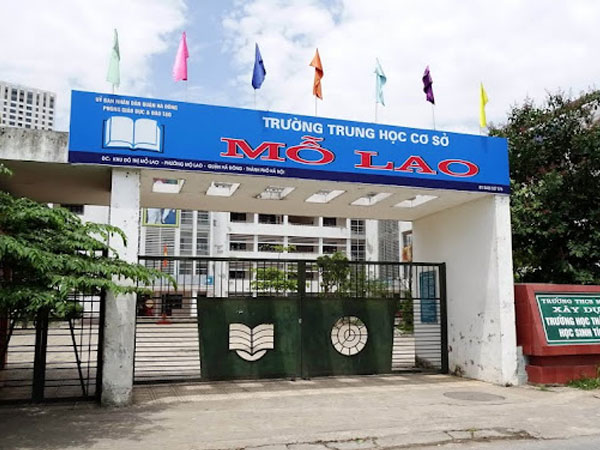Bị tố ép phụ huynh ký đơn tình nguyện học thêm, hiệu trưởng nói gì?