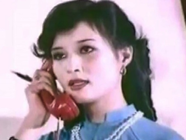 Nghệ sĩ Ưu tú nổi danh bởi vẻ đẹp kiêu sa, đài các và cuộc sống bình yên ở tuổi U70