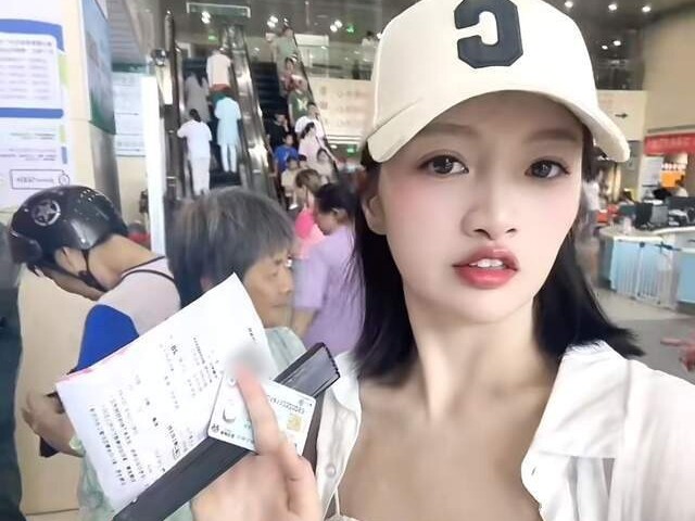 Người mẫu Xuân Mai qua đời