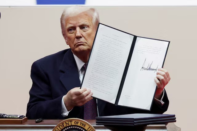 Lo ngại kế hoạch của ông Trump tác động mạnh đến giá vàng thế giới