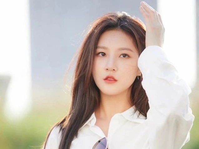 Báo Hàn hé lộ độc quyền tháng ngày cuối đời của Kim Sae Ron, xót xa dự định quay lại showbiz tuổi 25