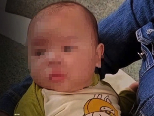 Cháu bé 4 tháng tuổi bị đôi nam nữ trẻ bỏ lại nhà trọ khi thuê phòng
