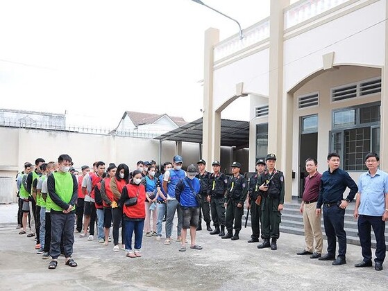 Nguyễn Thế Anh điều hành hơn 80 nhân viên lừa người Việt hàng trăm tỷ đồng như thế nào?
