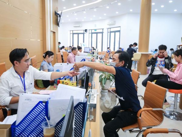 TP HCM: Một công chức thôi việc do sắp xếp bộ máy có thể nhận tối đa bao nhiêu tiền?