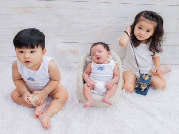 Bộ Chính trị: Sửa quy định kỷ luật trường hợp sinh con thứ 3
