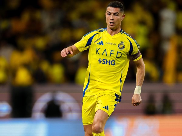 Ronaldo tịt ngòi, Al Nassr thua đau bởi cựu sao Liverpool