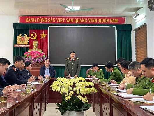 Giám đốc Công an Sơn La họp khẩn, chỉ đạo 'nóng' sau vụ tai nạn 6 người chết