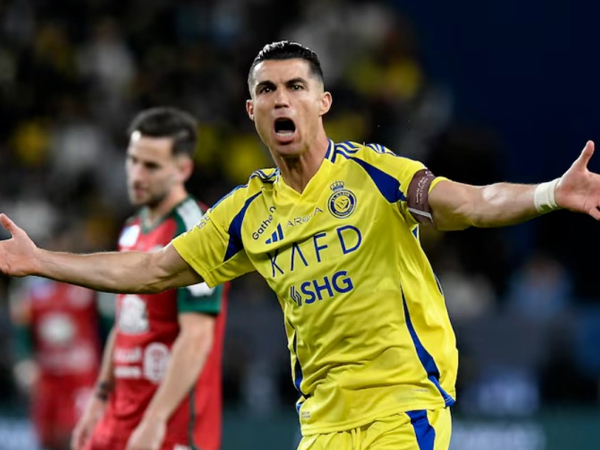 Hành động của Ronaldo khiến hàng nghìn người thất vọng