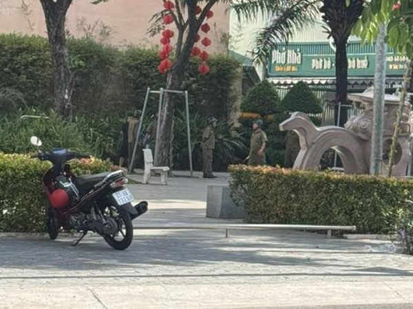 Phát hiện người đàn ông tử vong bất thường trong công viên ở Bình Dương