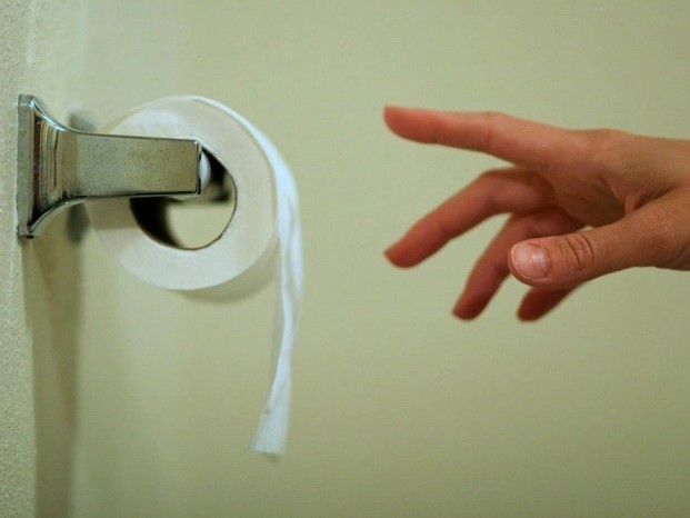 Một thứ trong nhà vệ sinh có thể chứa hoá chất vĩnh viễn, gây ung thư và vô sinh