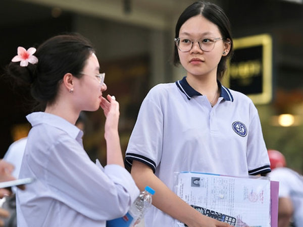 Hà Nội chọn thi lớp 10 môn Tiếng Anh, học sinh nên ôn luyện cấp tốc thế nào?