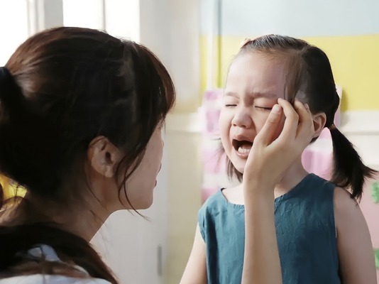 3 dấu hiệu cho thấy con bạn mang mầm mống BẤT HIẾU trong tương lai, bố mẹ chớ coi thường!