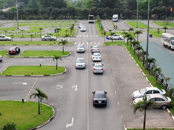 Từ 1/3, học lái xe ở đâu?